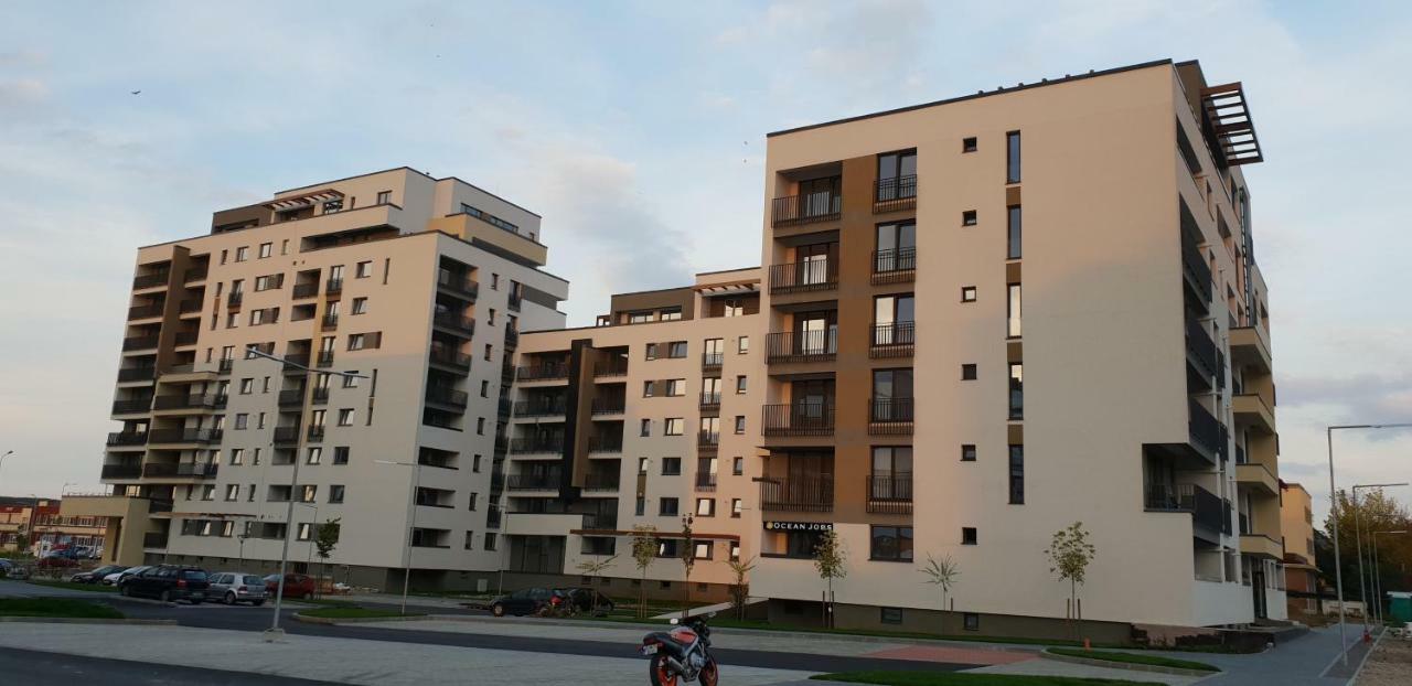 Elegant Sophia'S Apartment Braszów Zewnętrze zdjęcie